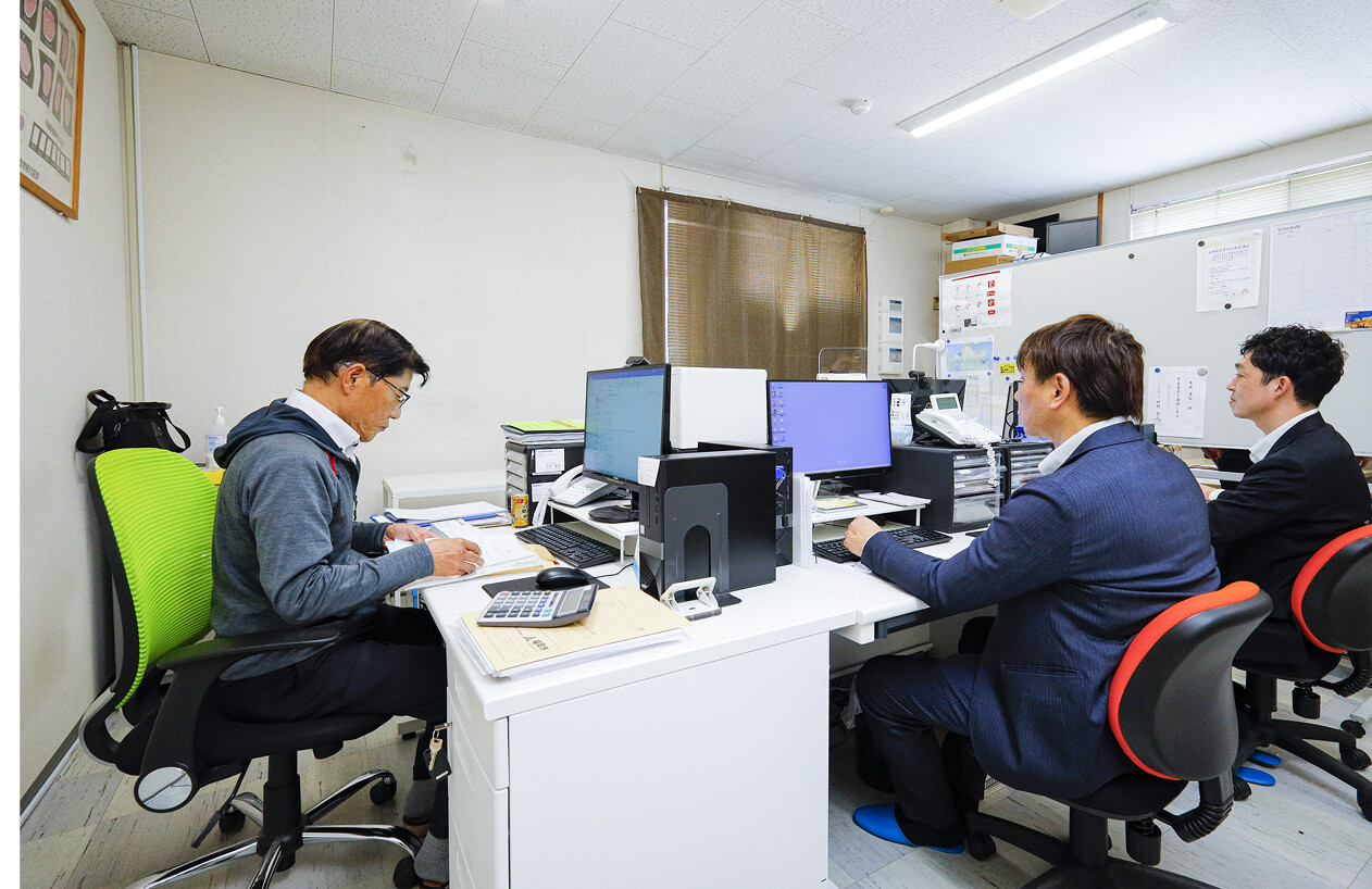 海外取引事業部